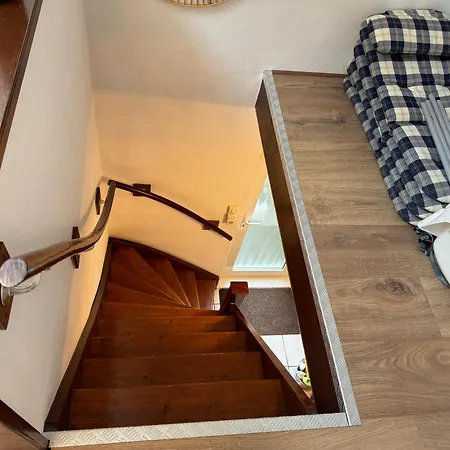 Aan Zee Apartman *