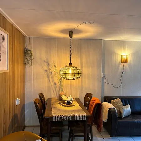 Aan Zee Apartment *